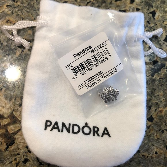 Pandora Moments Sparkling Paw Print 